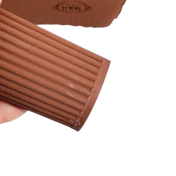 NWOB Tod's Green Leather Lace Up Heeled Boots - Picture 12 of 12